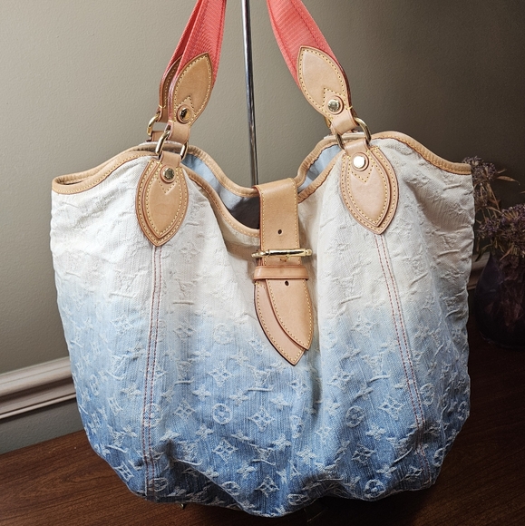 Louis Vuitton Handbags - Auth Louis Vuitton Denim Sunbeam Blue Jean shoulder Bag